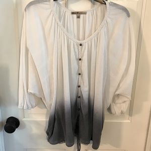 Seven7 White/Navy Ombré Top